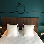 Sure By Western Hotel Argentan