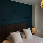 Sure By Western Hotel 2*