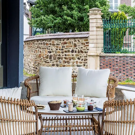 Hotel Sure By Western 2*