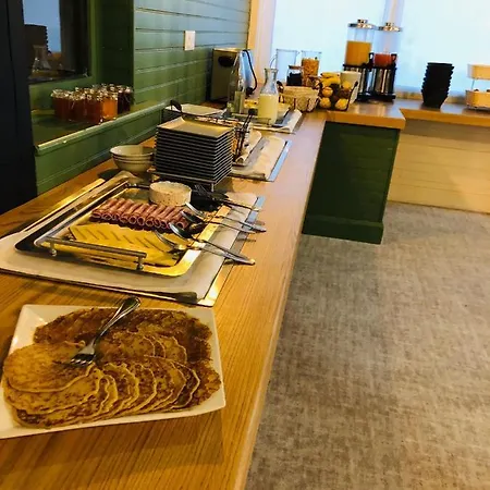 Sure By Western Hotel 2*